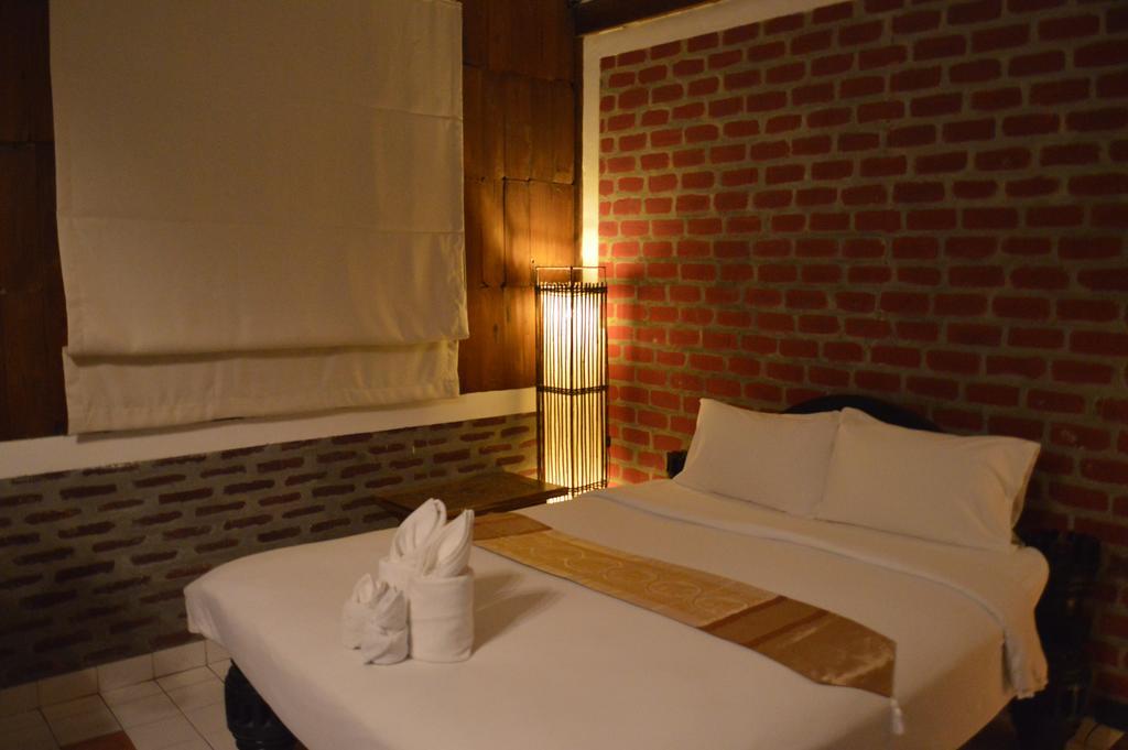 Baan Thai Homestay By Bgb Villas شاطئ كاتا المظهر الخارجي الصورة