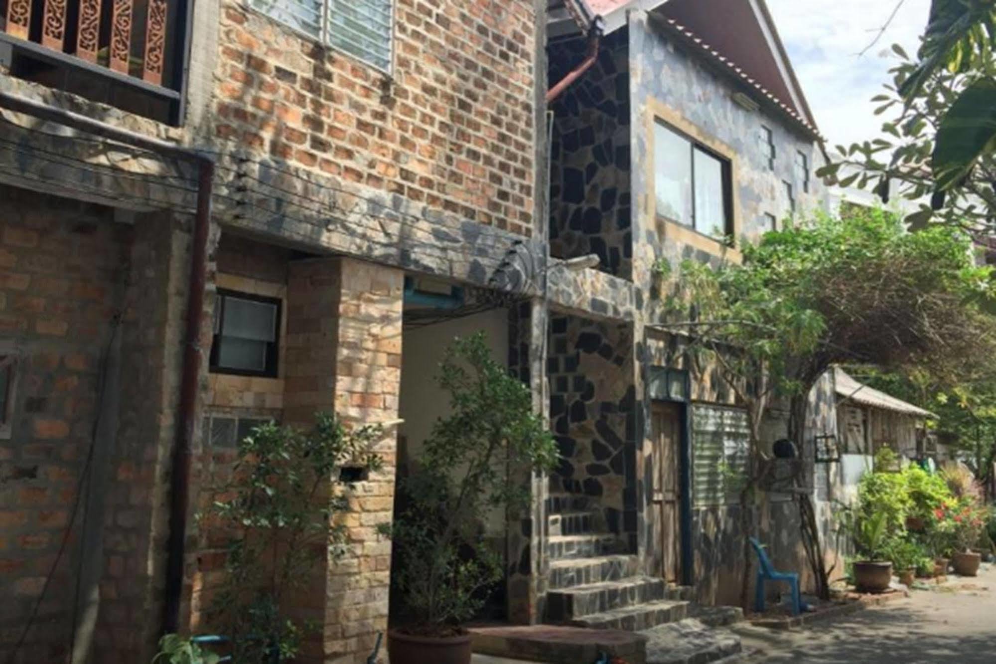 Baan Thai Homestay By Bgb Villas شاطئ كاتا المظهر الخارجي الصورة