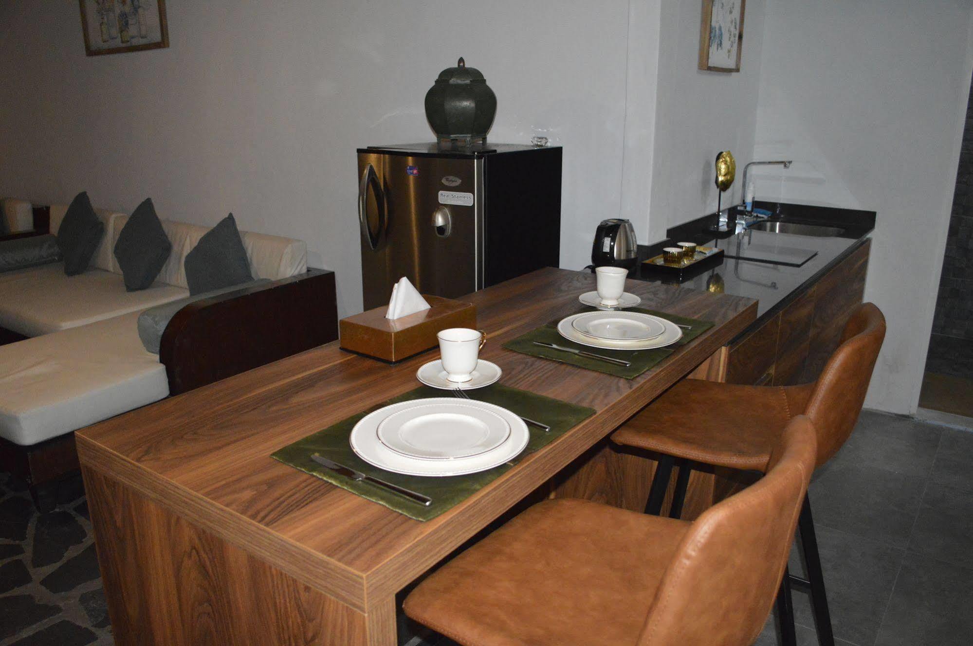 Baan Thai Homestay By Bgb Villas شاطئ كاتا المظهر الخارجي الصورة