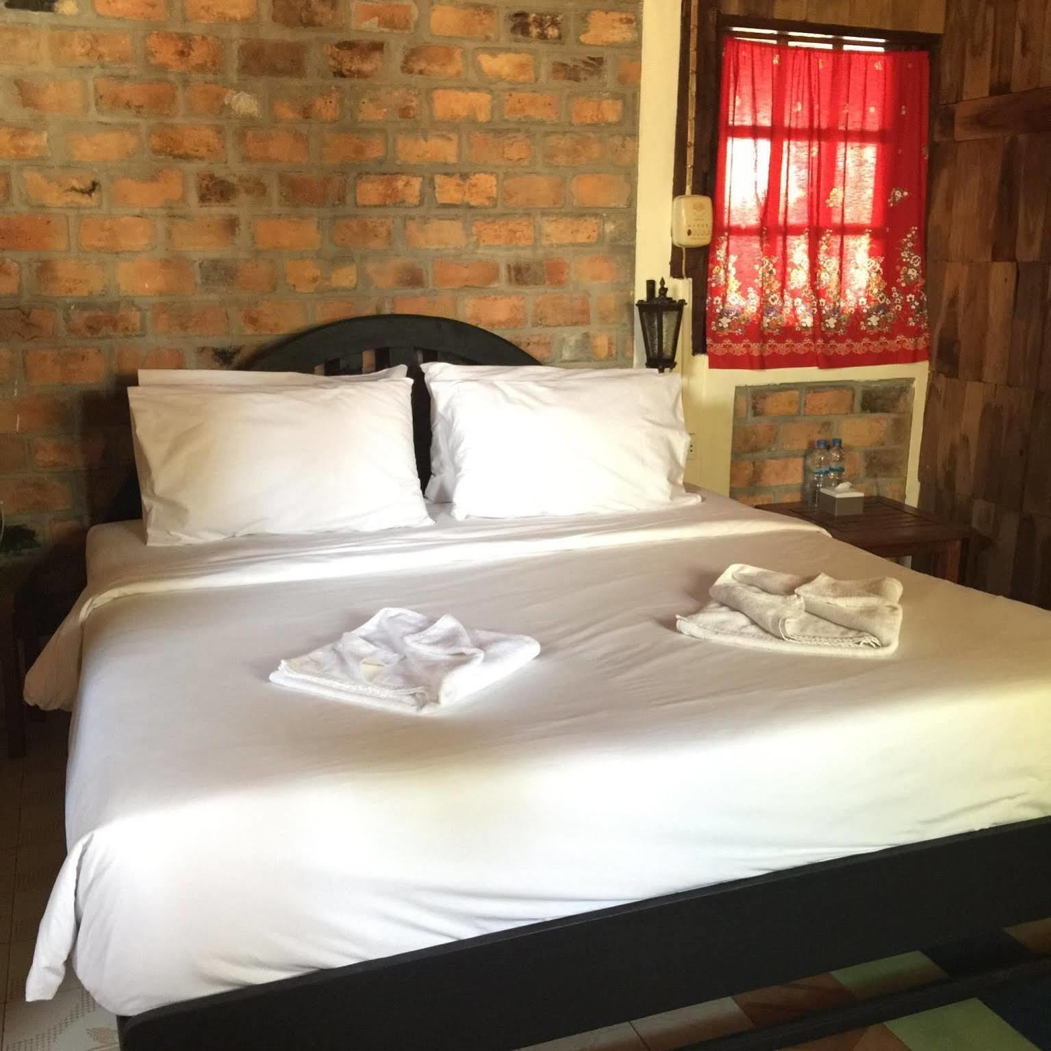 Baan Thai Homestay By Bgb Villas شاطئ كاتا المظهر الخارجي الصورة